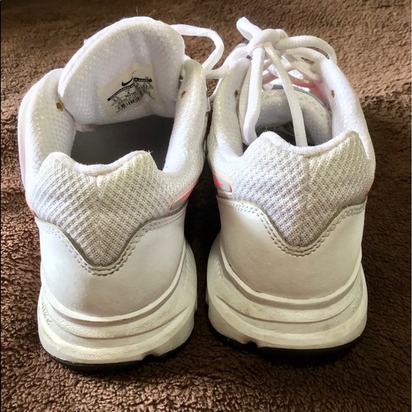 Nike Sneakers - Picture 5 of 5